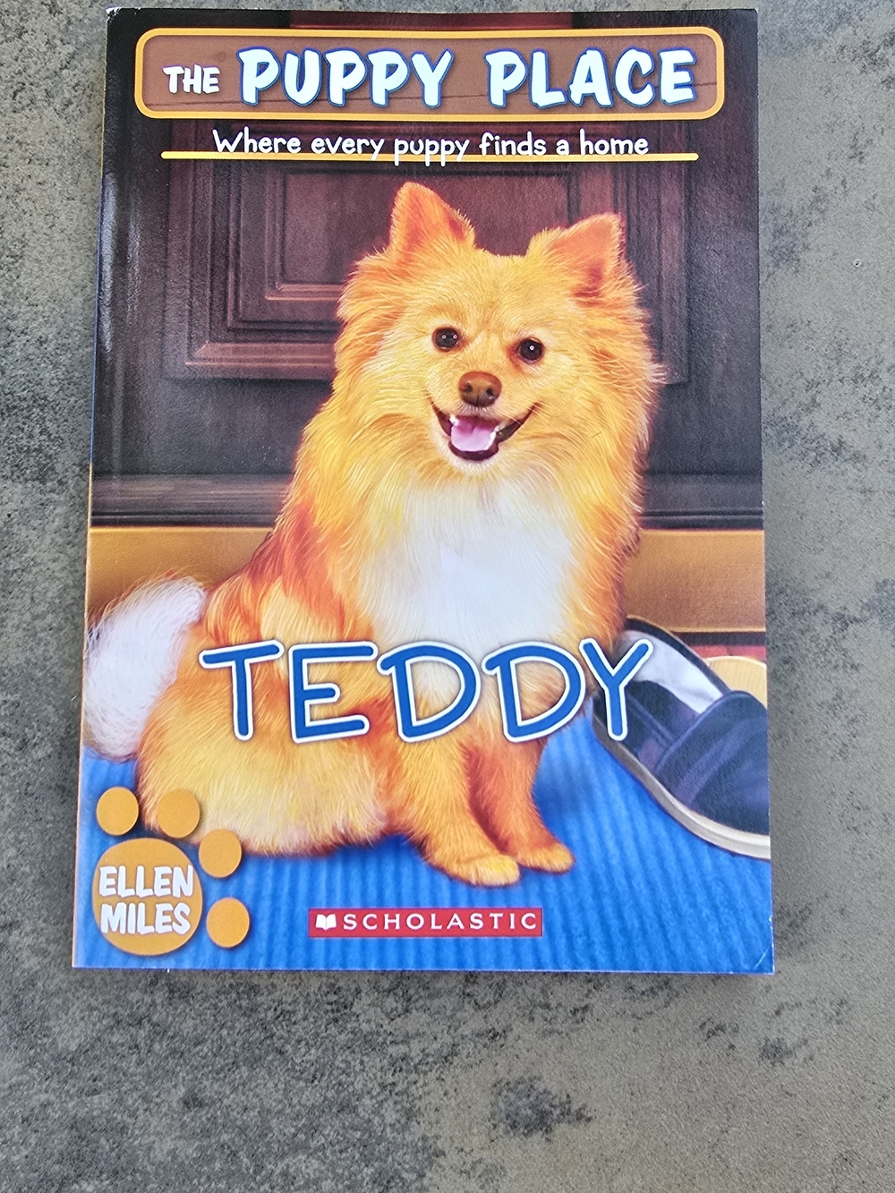 Scholastic Orange and White Pomeranian Puppy Book Cover